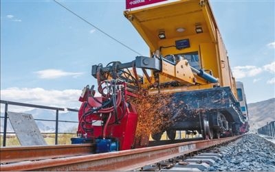 川藏铁路项目稳步推进